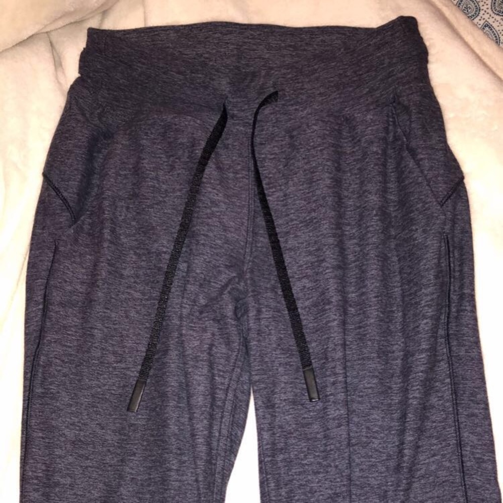 Lululemon joggers